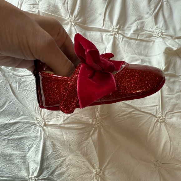 Red Slippers - Picture 2 of 3